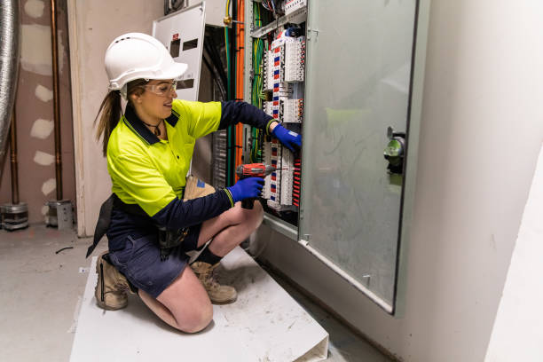 Best Licensed Electrician  in New Ulm, MN
